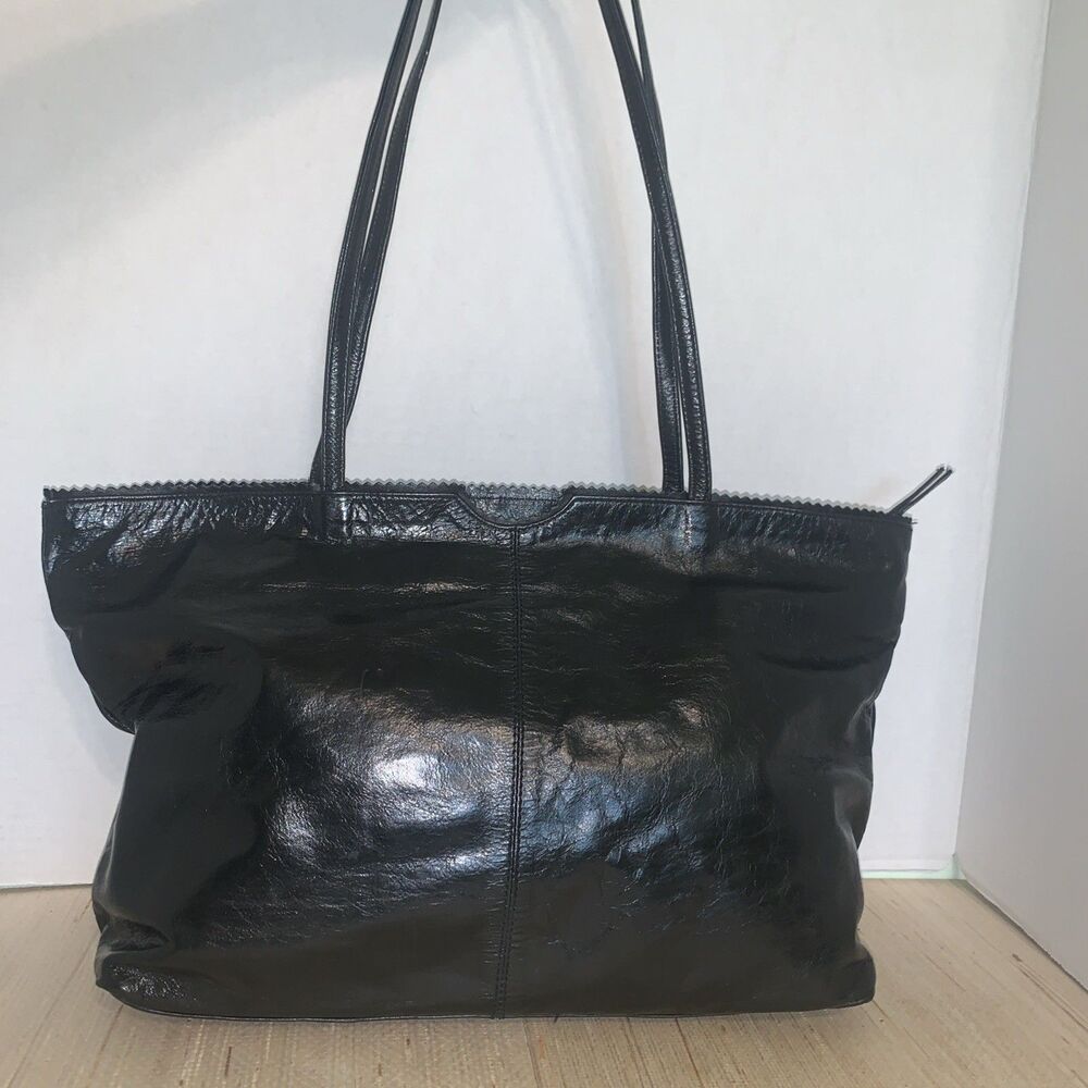 Latico Women's Nora Handbag Black Leather Scalloped Zip Top Tote Classic USA